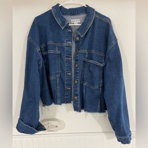 Ava & Viv cropped Jean jacket with distressed hem